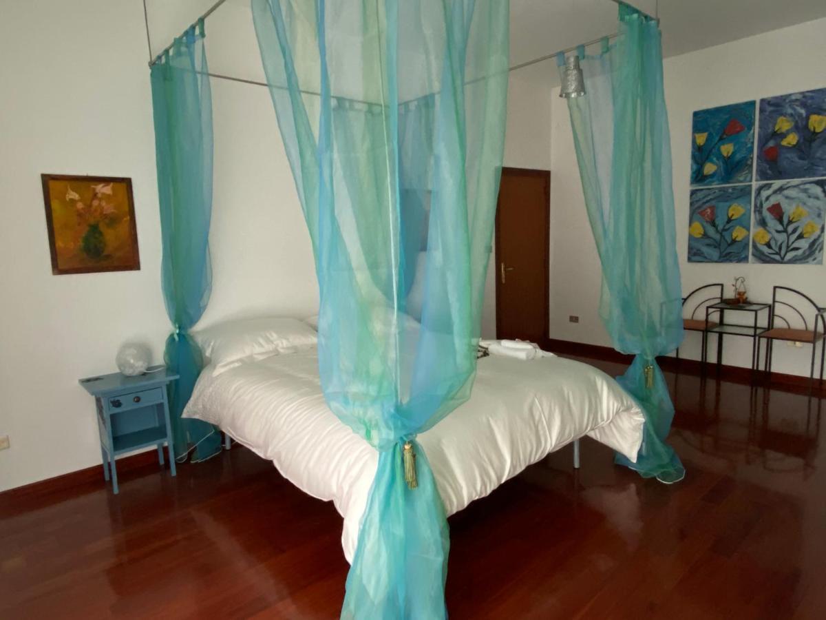 Maruru B & B Dell'Arte 시비타노바 마르셰 외부 사진